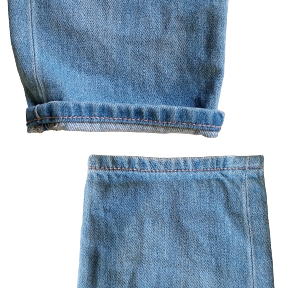AMERICAN EAGLE Hi-Rise Girlfriend Distressed Jeans - Picture 6 of 11